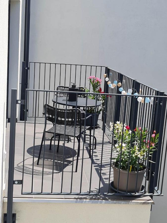 Szondi Corner Apartman Boedapest Buitenkant foto