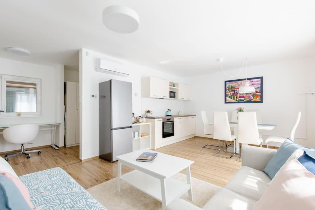 Szondi Corner Apartman Boedapest Buitenkant foto